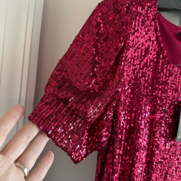 Cable & Gauge Sequin Dress - Picture 3 of 8